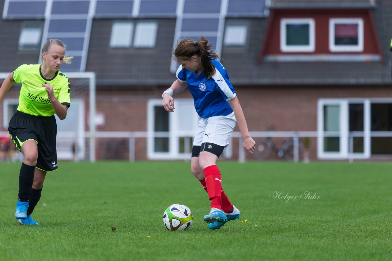 Bild 179 - B-Juniorinnen TSV Schoenberg - Holstein Kiel : Ergebnis: 0:23